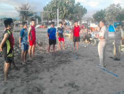 Sumbar Kirim Dua Tim Bola Voli Pasir