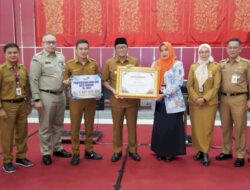 Sukses Turunkan Keluarga Berisiko Stunting, Pemko Padang Terima Penghargaan dan Rp 7,3 Miliar