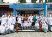 Usai Dilantik jadi Bupati oleh Gubernur, Sabar AS Disambut Masyarakat dan Siswa di Sepanjang Jalan