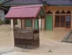 Banjir Di Kamang Baru Sijunjung Rendam Rumah Warga