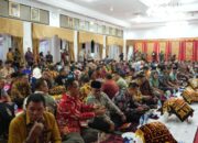 Gubernur Sumbar Jamu Mendagri dan Peserta HUT Satpol PP dan Satlinmas Nasional Makan Bajamba