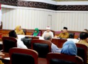 Sekda Hansastri Pimpin Rapat Pembahasan Tindaklanjut Kawasan Halal Lifestyle Masjid Raya Sumbar