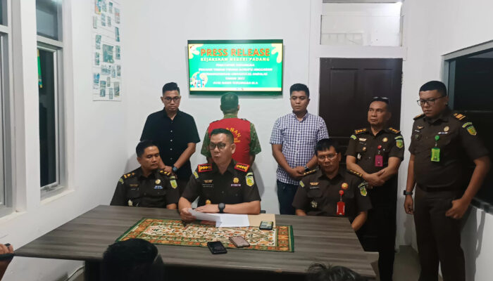 Diduga Korupsi Dana Kemahasiswaan, Oknum Pegawai Unand Ditahan