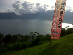 Puncak Lawang, Menikmati Danau Maninjau dari Ketinggian dan Sarana Paralayang Internasional