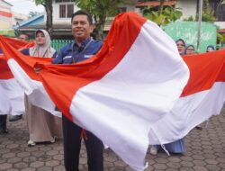 Sambut HUT RI Ke-79, Kemenag Ikut Andil Pembagian 10 Juta Bendera Merah Putih