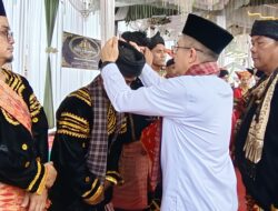 Datuk dan Pandito Diberikan Gelar di Kegiatan Malewakan Gala Sako Adat se-Nagari Padang Sibusuk