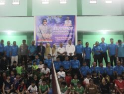 82 Atlet Dari Berbagai Daerah Bersaing di Kejurprov Bulutangkis Se-Sumbar