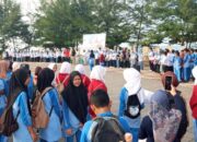 MTsN 1 Padang Jadi Pelopor Bersih-Bersih Pantai Tingkat Madrasah Kota Padang