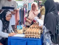 Pemko Padang Gelar Pasar Murah di Halaman Kantor Camat Kuranji