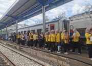 Minat Masyarakat Naik Memanfaatkan Jasa Kereta Api Masih Tinggi