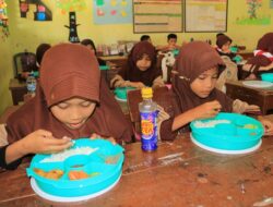 Sempat Terhenti, Program MBG di Pariaman Kembali Dilanjutkan