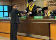 Tamatkan Pendidikan S3 Pasca Sarjana Unpad Bandung, M.A. Dalmenda Sandang Gelar Doktor