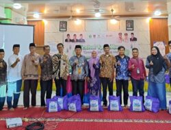 Kemenag Padang Bagikan 450 Bingkisan di Festival Ramadhan 2025