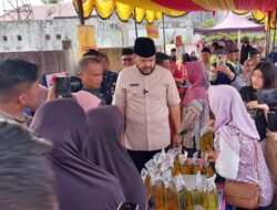 Warga Dadok Tunggul Hitam Antusias Berbelanja Pasar Murah