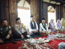 Warga Kampar Isi Perayaan Aghi Ghayo Onam dengan Makan Bajambau