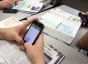 Penggunaan Ponsel di Sekolah Resmi Dibatasi Disdik Sumbar