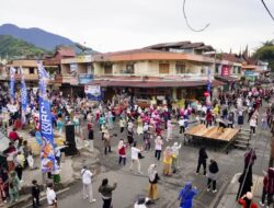CFD Pasar Pusat, Dimeriahkan Senam Massal, UMKM, dan Doorprize dari BRI
