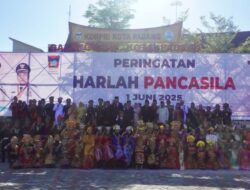 Tarian Kolosal Siswa MTsN Tampil Memukau di Harlah Pancasila