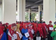 HUT ke-63, PWRI Gelar Jalan Sehat dan Aksi Peduli Lingkungan