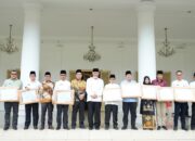Komit Terapkan SPM 2024, 14 OPD Pemprov Sumbar Diganjar Reward