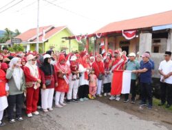 Sambut HUT RI ke-80, Warga Tampat Durian Antusias Ikut Jalan Santai