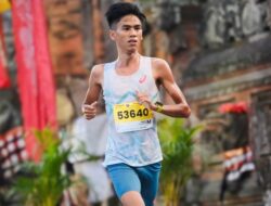 Atlet Muda Padang Sabet Juara 1 di Ajang Maybank Bali Marathon 2025