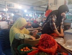 Belajar Kepemimpinan Melalui Pengabdian di Pasar Padang Panjang