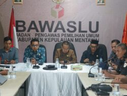 Dorong Transparansi Publik, Bawaslu dan KI Lakukan Pembinaan ke Mentawai