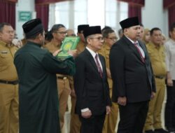 Tekankan Profesionalisme dan Efisiensi Anggaran, Dua Pejabat Eselon II Dikukuhkan