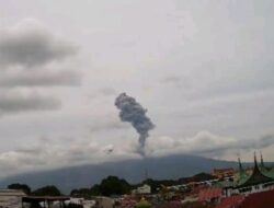 Erupsi, Ketinggian Kolom Abu Marapi Capai 1.500 Meter