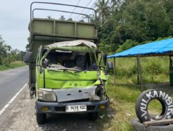 Dua Truk Terlibat Kecelakaan di Jalan Payakumbuh–Bukittinggi