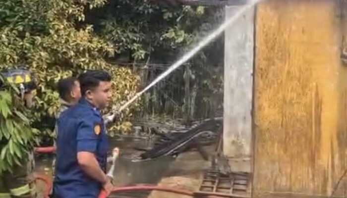 Rumah Warga di Piobang Dilahap Sijago Merah