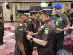 Gantikan Yuni Daru Winarsih, Muhibuddin Jabat Kajati Sumbar