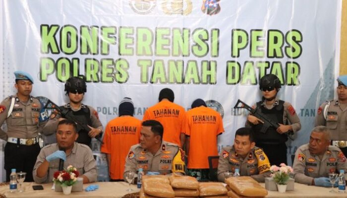 Tiga Tersangka Kurir Diringkus, 27 Paket Ganja Diamankan Aparat