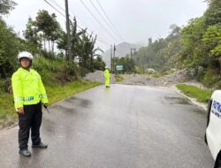Longsor di Tiga Lokasi, Ruas Jalan Padang–Bukittinggi via Malalak Ditutup Sementara