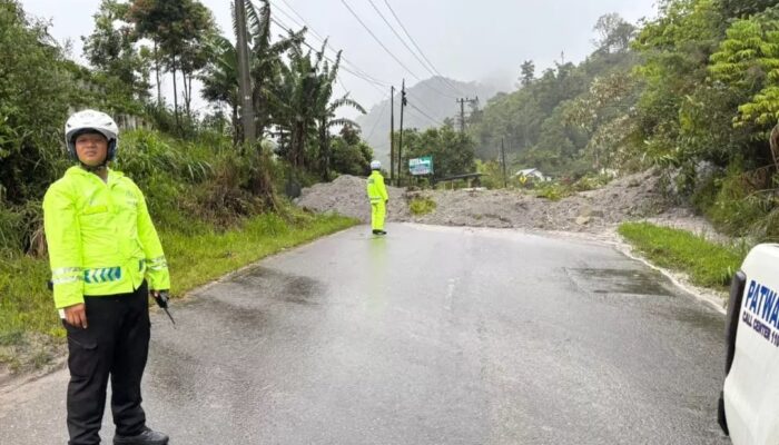 Longsor di Tiga Lokasi, Ruas Jalan Padang–Bukittinggi via Malalak Ditutup Sementara