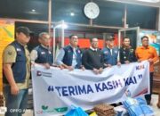 KAI Divre II Sumbar Salurkan Bantuan Awal untuk Warga Sumbar Terdampak Banjir
