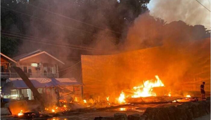Monumen Kapal Wisata Siti Nurbaya Terbakar, Kerugian Capai Rp100 Juta