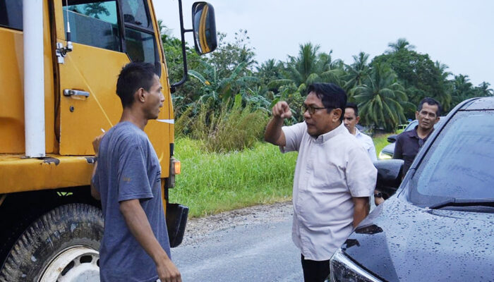 Marah Besar Lihat Truk Bertonase Besar Angkut Galian C Melewati Jembatan, JKA Ancam Cabut Izin Tambang