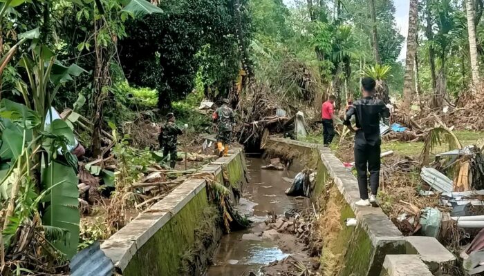 Tim Gabungan Terus Upayakan Pencarian Dua Warga Kampung Apar yang Hilang Terseret Banjir