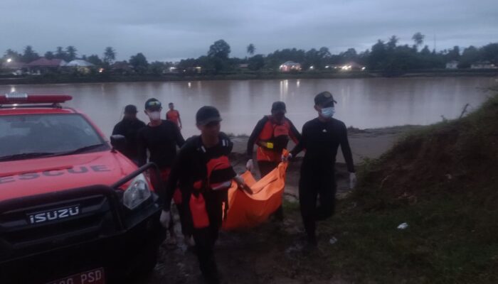 Tiga Hari Hilang, Jasad Ihsan Ditemukan Mengambang tak Bernyawa di Permukaan Sungai Batang Anai