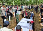 10 Jenazah Korban Bencana Longsor dan Banjir Bandang Dimakamkan