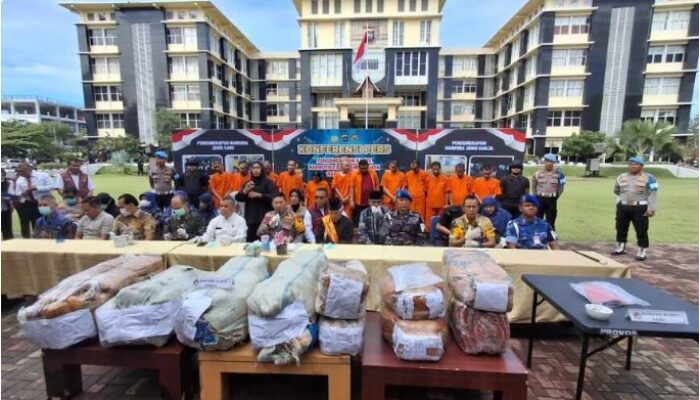 121,329 Kg Ganja Kering Dimusnahkan, Tak Ada Toleransi untuk Peredaran Narkoba