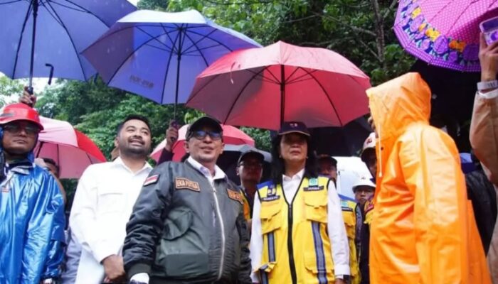 Pemkab Usulkan Bangun Flyover Lembah Anai, Atasi Kerusakan Berulang