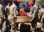 Manfaatkan Trotoar dan Badan Jalan, PKL Ditertibkan Satpol PP