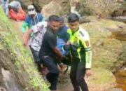 Terjun ke Bawah Jembatan Kelok Sembilan, Pengendara Motor Patah Tulang
