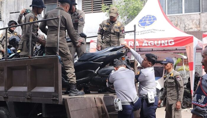 PKL dan Parkir Liar di Kawasan Pasar Raya Ditertibkan