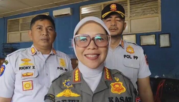 Patuhi Aturan Jam Operasional, Satpol PP Damkar Warning Pemilik Tempat Hiburan