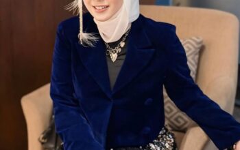 Fauzana Dihadapkan Persoalan Royalti Lagu-Lagu Rozac Tanjung