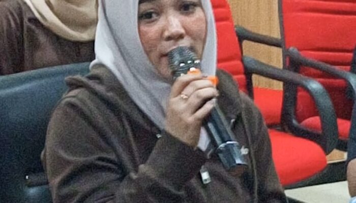 Disomasi Rozac Tanjung, Fauzana Bilang Ampun Bang